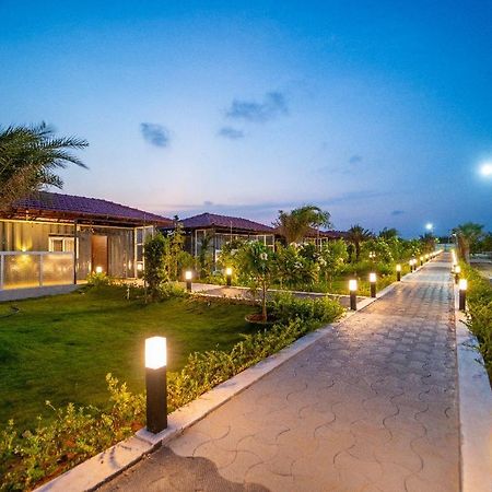 Dusk And Dawn Beach Resort Rameshwaram Exterior photo